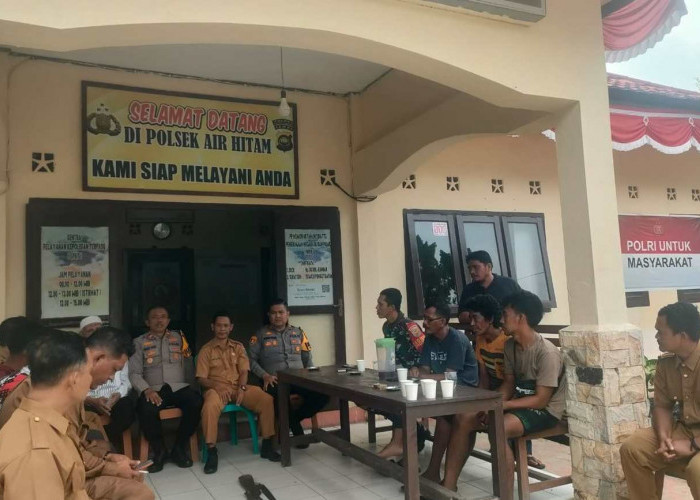 Mediasi Kasus Penembakan SAD, Pelaku Serahkan Denda Adat dan Senjata Rakitan