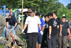 Pimpin Aksi Gotong-Royong Serentak, Maulana: Jadikan Budaya Bersama