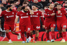 Liverpool Raih Kemenangan 4-2, Kokoh di Puncak Klasemen!