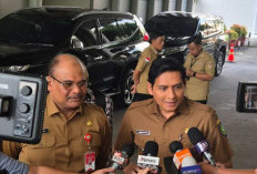 Lucky Hakim Magang di Kantor Kemendagri