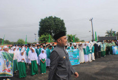 Bupati Dedy Putra Dinobatkan Jadi ''Bapak Santri'' Kabupaten Bungo