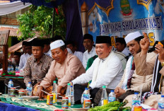 Al Haris Berikan Hadiah Umroh Gratis 