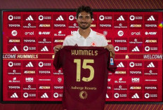 Mats Hummels Resmi Berseragam AS Roma