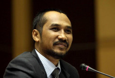Abraham Samad Masuk Tim Pembela Roy Suryo Cs