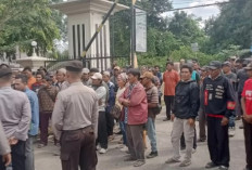 Warga Pemayungan Serbu Polres Tebo, Suami DE Minta Keringanan Hukuman