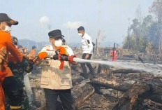 2 Helikopter Water Bombing Bersiaga di Bungo