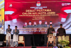 Adu Gagasan Maulana vs HAR