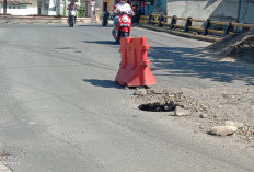 Jalan Desa Sumur Anyir Kembali Amblas 