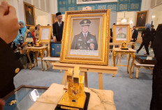  Soeharto Resmi Sandang Gelar Pahlawan Nasional