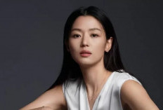 Jun Ji Hyun Ungkap Awal Pertemuan Romantis dengan Suami Lewat Kencan Buta