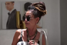 Yaya Kamari Ungkap Alasan Jarang Bagikan Momen Bersama Cucu Jennifer Coppen, Kamari Sky