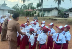 Dulu Hanya Terima 2 Siswa, Kini SDN 57 Sirih Sekapur Terima 15 Siswa Baru