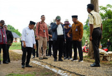 Tinjau Pembangunan Proyek Museum KBCN di Candi Muaro Jambi 