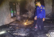 Rumah dan Bengkel di Mestong Hangus Terbakar