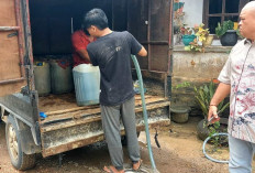 Polisi Amankan 2 Pelaku Pengoplos Minyak di Muarojambi