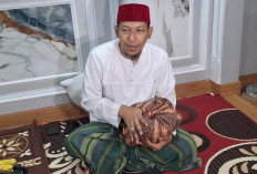 Aji Darmaji Akan Sumbangkan Baju Panggung Mendiang Mpok Alpa sebagai Bentuk Kenangan dan Kebaikan