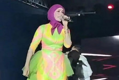 Mulan Jameela Tuai Sorotan karena Busana Panggung di HUT Kalimantan Utara
