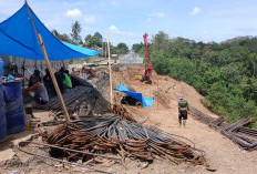 Sopir Keluhkan Pengerjaan Box Culvert, Jalinsum Km 60 Jambi-Padang Macet 
