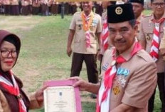 Pj Bupati Hadiri Apel Besar Hari Pramuka ke-63   Tingkat Kabupaten Muaro Jambi Tahun 2024