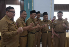 Sekda Muaro Jambi Hadiri Rapat Kerja Penyaluran Dana Insentif Bersama Wakil Gubernur Jambi 