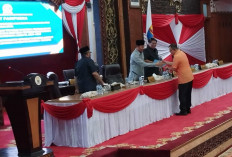 Paripurna DPRD Jambi Sahkan Tiga Perda