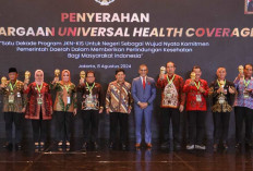 Sri Harap Jadi Motivasi, Raih UHC Award  Kategori Madya