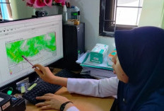 BMKG Prediksi Hujan dengan Intensitas Ringan hingga Lebat di Wilayah Barat Jambi