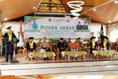 Pemkab Batang Hari Wisuda 152 Peserta Sekolah Lansia, Bukti Belajar Tak Kenal Usia