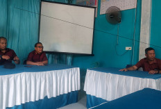 Limbah Parit Tersumbat Ganggu Warga