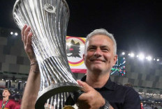 AS Roma Berpisah dengan Jose Mourinho