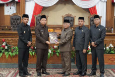 DPRD Muaro Jambi Sahkan KUA PPAS Perubahan TA 2025