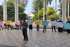 Pelayanan Buruk, Pangkalan Elpiji 3 Kg di Jambi Timur Diprotes Warga