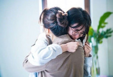 Orang Tua Wajib Tahu: Cara Mendampingi Remaja yang Terjebak Pertemanan Toxic