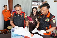 Kantor Disperindag dan ULP Tebo Digeledah, 2 Unit Laptop Disita