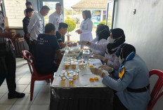 Kalapas hingga Warga Binaan Dites Urine