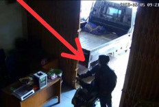 Curi Motor Bos, Berakhir di Tangan Polisi, Aksi Karyawan Terekam CCTV