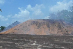 Warga Resah, Ribuan Ton Batu Bara di Sungai Gelam Terbakar