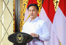 Menko Yusril Sarankan TNI Buka Dialog dengan Ferry Irwandi