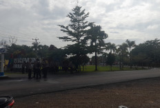 Pengamanan Diperketat di Kantor Pertamina Field Jambi Jelang Demo Besar Tolak Zona Merah