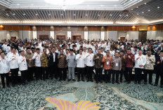  Al Haris Hadiri Pengukuhan Dewan Pengurus APKASI Masa Bakti 2025–2030