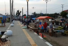 Pedestrian Masjid Al Ittihad Tebo Jadi Pusat Dagangan Takjil