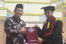 Bupati Muaro Jambi BBS Hadiri Haflah Akhirussanah Wisudawan Pondok Pesantren Al Anwar