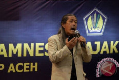 Mengenang Acil Bimbo: Musisi Legendaris, Budayawan, dan Pecinta Alam 