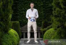 Robin Van Persie akan Melatih Feyenoord