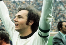  Legenda Sepak Bola Jerman Franz Beckenbauer Wafat pada Usia 78 Tahun