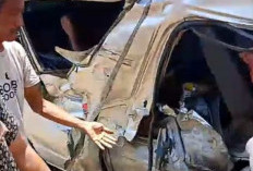   Sopir Travel Terjepit, Kecelakaan di Jalan Sarolangun-Muara Tembesi