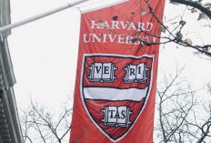 Harvard Tahan 13 Gelar Mahasiswa Ratusan ''Walkout'' Saat Wisuda 