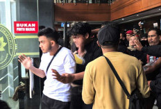 Sidang Hasto Kembali Ricuh