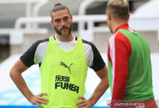 Andy Carroll Gabung Klub Divisi Enam