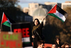Warga Belanda Gelar Aksi Duduk Dukung Palestina